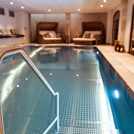 فندق Stratmanns Haus Am 4*