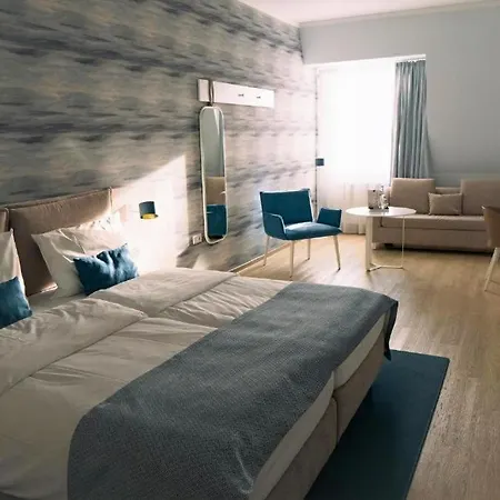 Haus Am فندق 4*