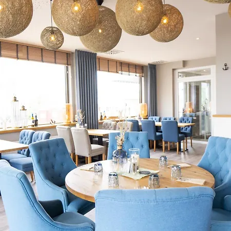Hotel Haus Am See 4* Lembruch